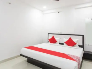 OYO 27655 Hotel Vinayak