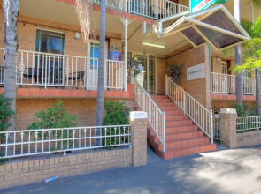 Central Railway Hotel