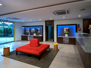 Maison Fahrenheit Hotel