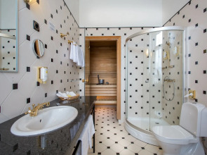 Отель Hestia Barons Старый город