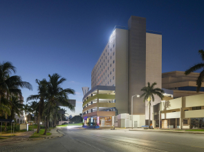Aloft Cancun Hotel