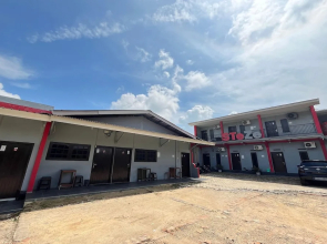 Steze Guesthouse Syariah Telanaipura