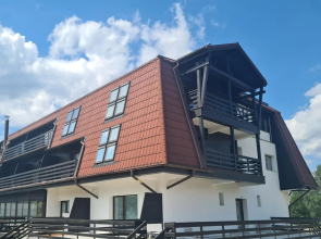 Wolf 1 Hotel