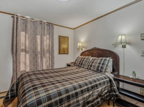 Mountain View Hideaway- A Fun Time Away!