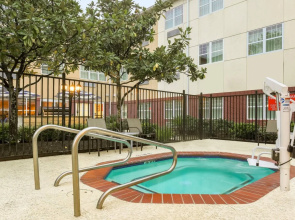 Sonesta Simply Suites Houston Brookhollow