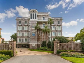 744 Ocean Blvd #101 by Hodnett Cooper