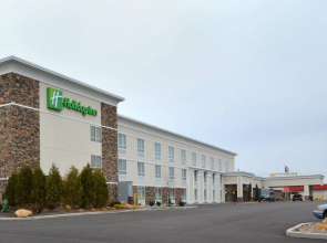 Holiday Inn Canton (Belden Village) by IHG