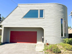Stylish Anchorage Townhome ~ 1 Mi to Downtown