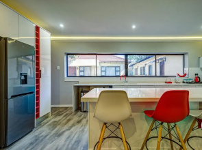 Eagle Rock Executive Guest House