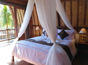 Lumbung bukit resort