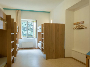 Youth Hostel Montreux