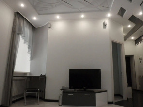 Апартаменты UKR Apartments