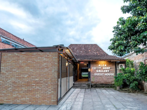 OYO 2380 Alea Guesthouse