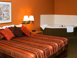 Cottonwood Inn & Suites