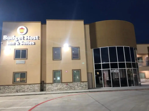 Budget Host Inn and Suites
