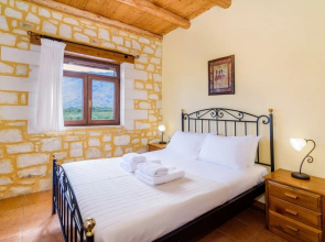 Villa Ostria Near Georgioupolis - 3bd 2ba