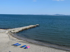 White Sails Apartments