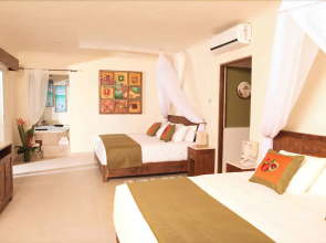 Grand Slam Fly Fishing Lodge