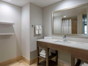 Comfort Inn & Suites Downtown Brickell-Port of Miami