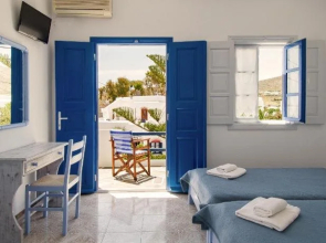 Evgenia Rooms & Apartments