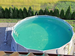 Apartment With a Swimming Pool in Stepniczka