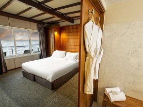 DoubleTree by Hilton Noumea Ilot Maitre Resort