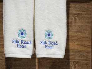 Отель Silk Road Premium