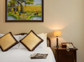 A25 Hotel - 12 Pho Hue
