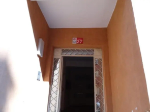 Apartment Twins 12