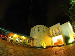 Sanoreech Hotel