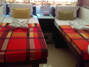 Room in Guest Room - Standard Twin Room 3