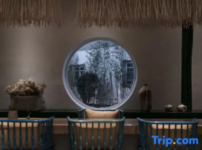 LIMAN | Serenite Huizhou‑style Designer Resort Courtyard (Lijiang Old Town South Gate – Mufu Branch)