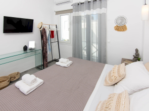 Whitelist Apartment in Mykonos Town