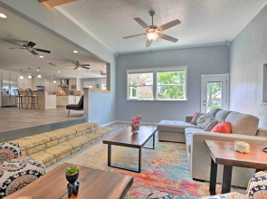 Spacious Granbury Home w/ Lakefront Outdoor Oasis!
