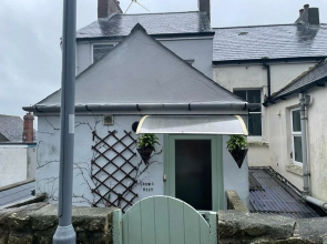 Charming 2-bed Cottage Portland Excellent Seaviews