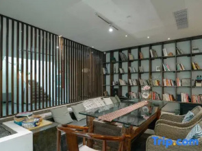 Liuhe Cangyuan Jingpin Guesthouse