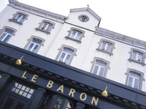 Le Baron Apartments