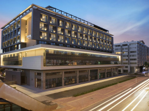 DoubleTree By Hilton Antalya City Centre