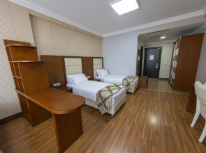 Отель Era Palace