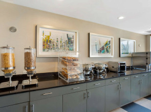 Best Western Plus Plaza Hotel