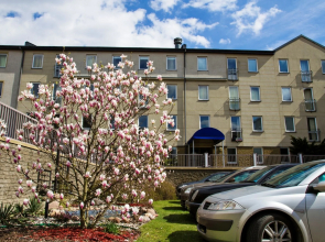 Warsaw Apartments Magnolie