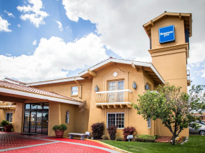 Americas Best Value Inn Denver