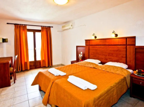 Megali Ammos House