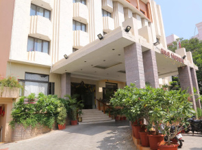 Hotel Surguru