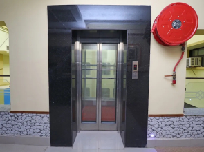 Capital O 30565 Pabitra Royal Regency