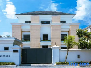 Bluerock Residences