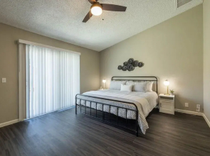 Glendale Keim 4 Bedroom Home By Redawning