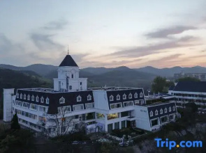 Guoyao Wellness Dalian Residence Center