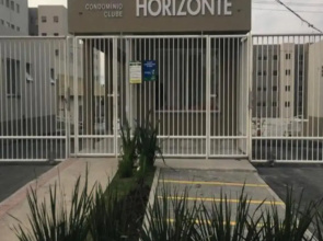 Apartamento 2 Quartos c/ Vaga de Estacionamento