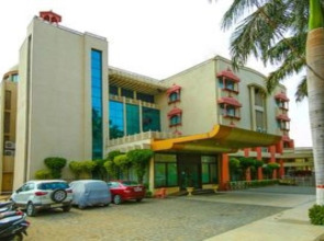 OYO 13279 Hotel Jabali Palace